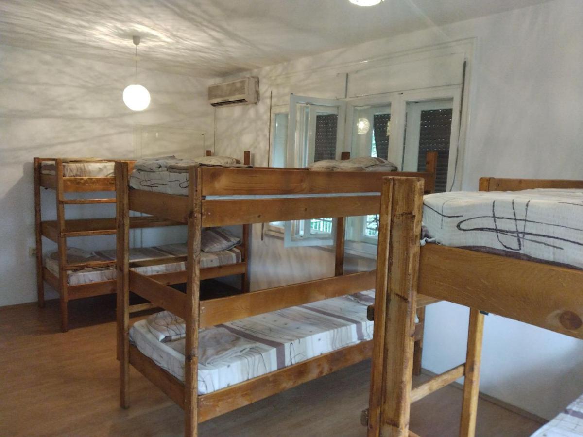 Comfy Hostel 2 Skopje Luaran gambar